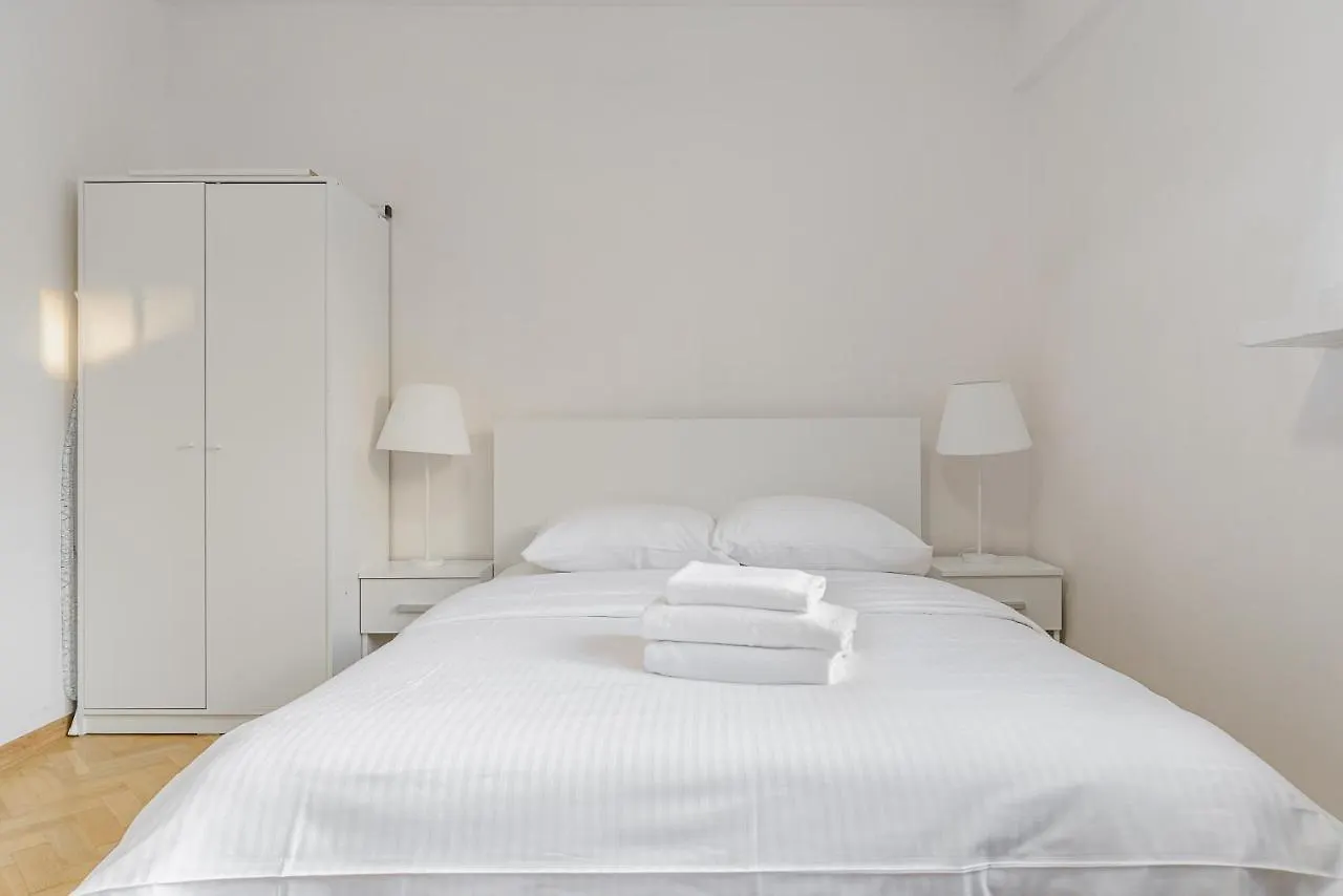 Apartment Shortstaypoland Tamka Warsaw