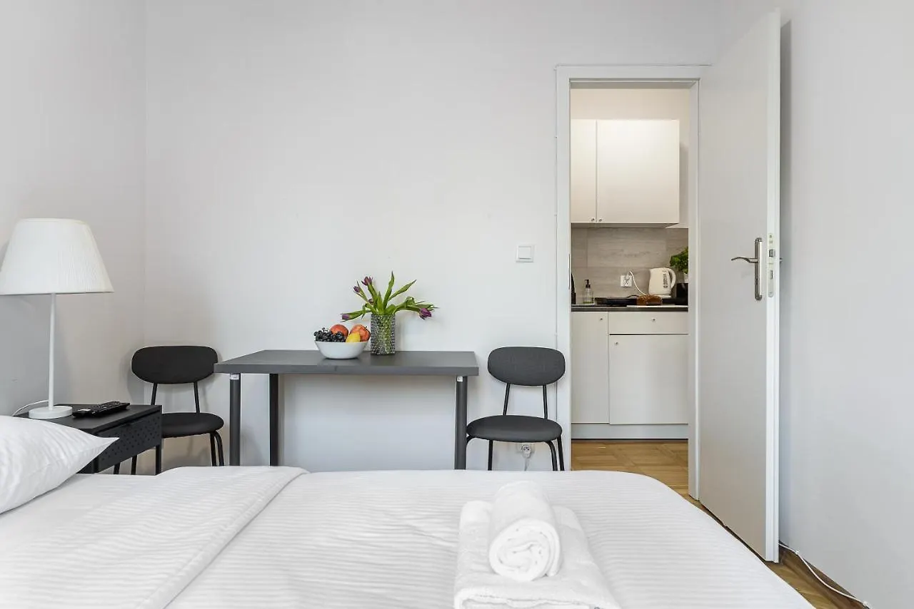 Shortstaypoland Tamka Warsaw